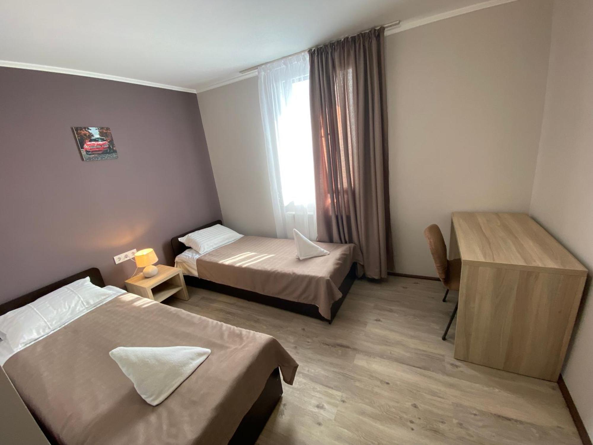 לבוב Autopark Hotel מראה חיצוני תמונה