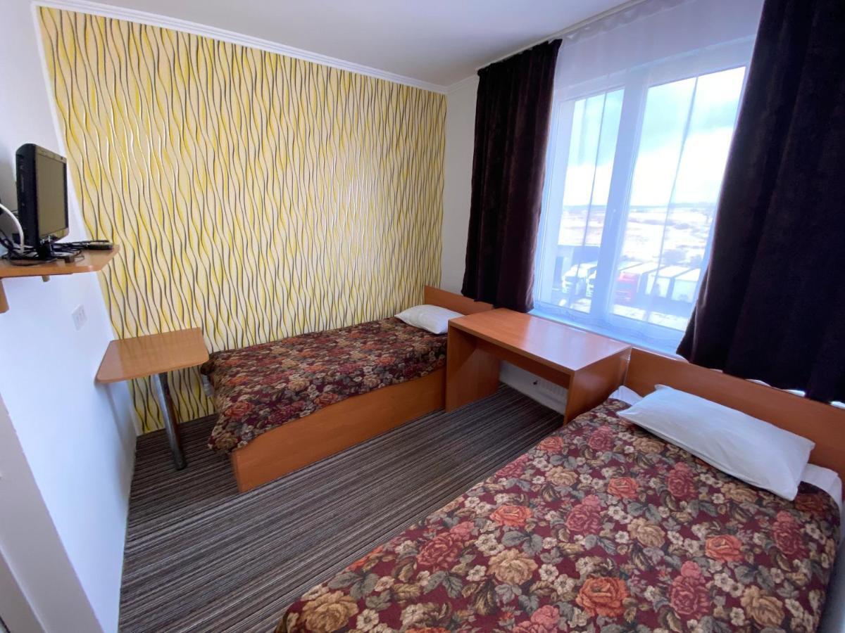 לבוב Autopark Hotel מראה חיצוני תמונה